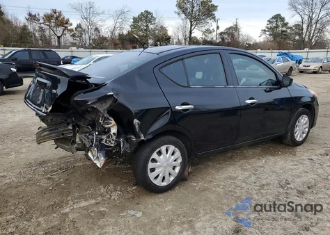 2017 Nissan Versa S z USA, uszkodzony, nr VIN 3N1CN7AP4HL819419